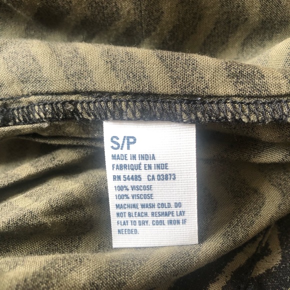 *NWOT* American Eagle Stripped Linen Shorts - Picture 4 of 4